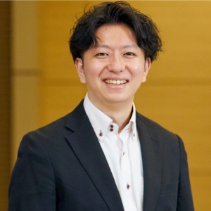 坪井 祐一 の写真